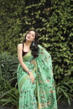 Minimalist Pure Solid Khadi Saree - Image 13