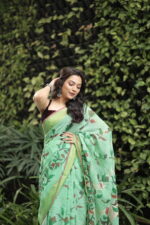 Minimalist Pure Solid Khadi Saree - Image 16