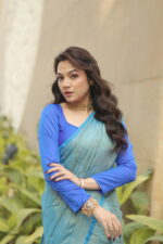 Luminous Tissue Khadi Saree with Subtle Shimmer - Image 13