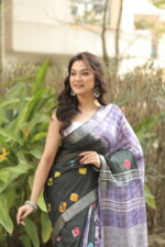 Vibrant Heritage Bandhni Linen Saree - Image 15