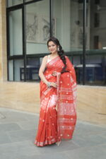Vibrant Heritage Bandhni Linen Saree - Image 3