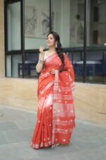 Vibrant Heritage Bandhni Linen Saree - Image 4