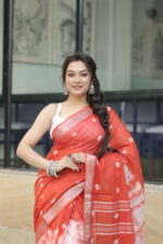 Vibrant Heritage Bandhni Linen Saree - Image 8