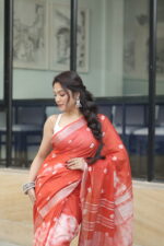 Vibrant Heritage Bandhni Linen Saree - Image 11