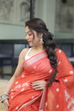 Vibrant Heritage Bandhni Linen Saree - Image 14
