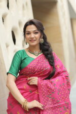 Authentic Handcrafted Kantha Stitch Silk Saree - Image 12